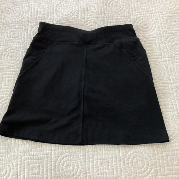 Athleta Women's Excursion Skort Skirt Black Large pockets 153396 Size XS - Picture 3 of 10